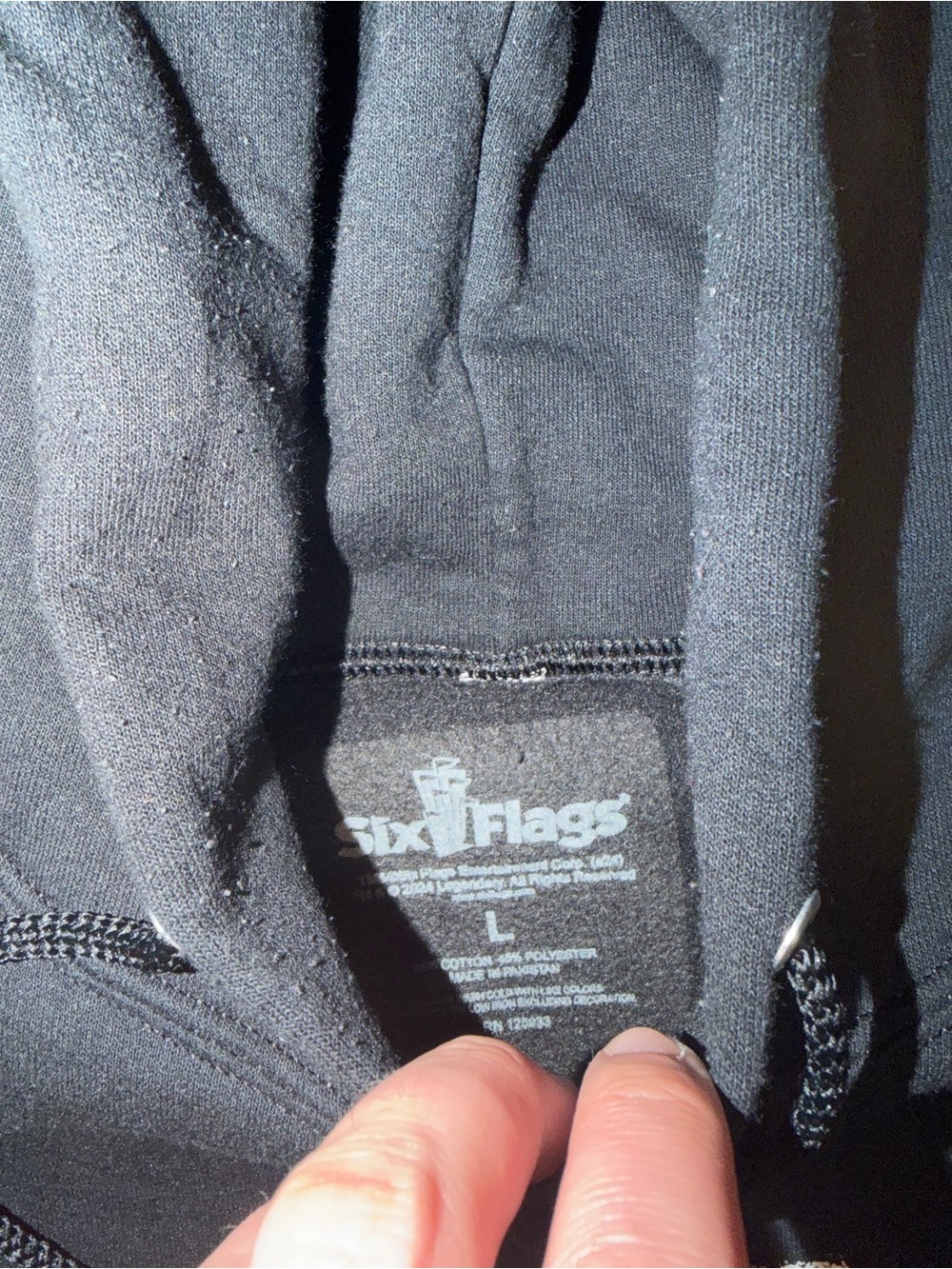 Six Flags Fright Fest Black Large Hoodie Horror Texas Chainsaw Massacre RUN RUN - Picture 3 of 8
